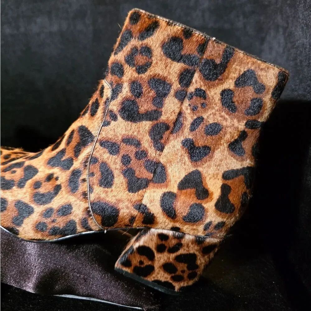 Botkier Leopard Print Ankle Booties Womens 6 - Picture 3 of 11